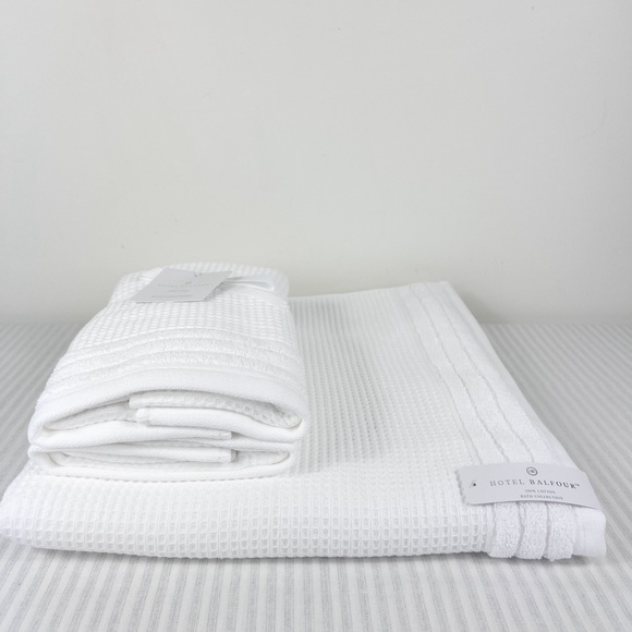 Hotel Balfour Collection White 100% Cotton 1 Bath 2 Hand Towels Waffle Set 3 NEW - Picture 1 of 8
